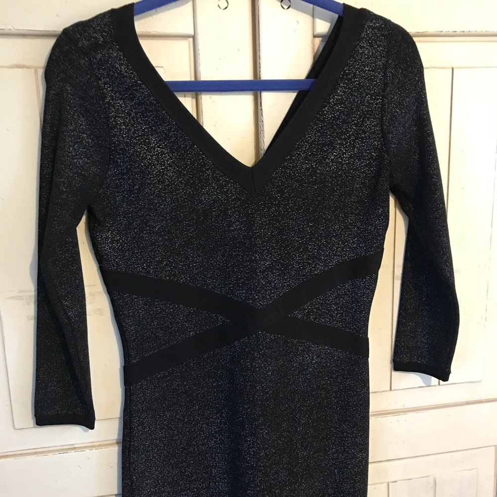 Bebe metallic black body con